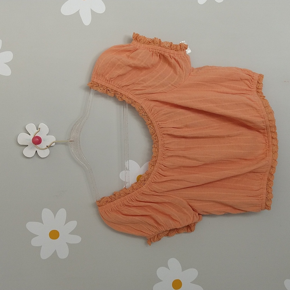 American Eagle Salmon Orange Short Sleeve Lace Trim Cropped Blouse